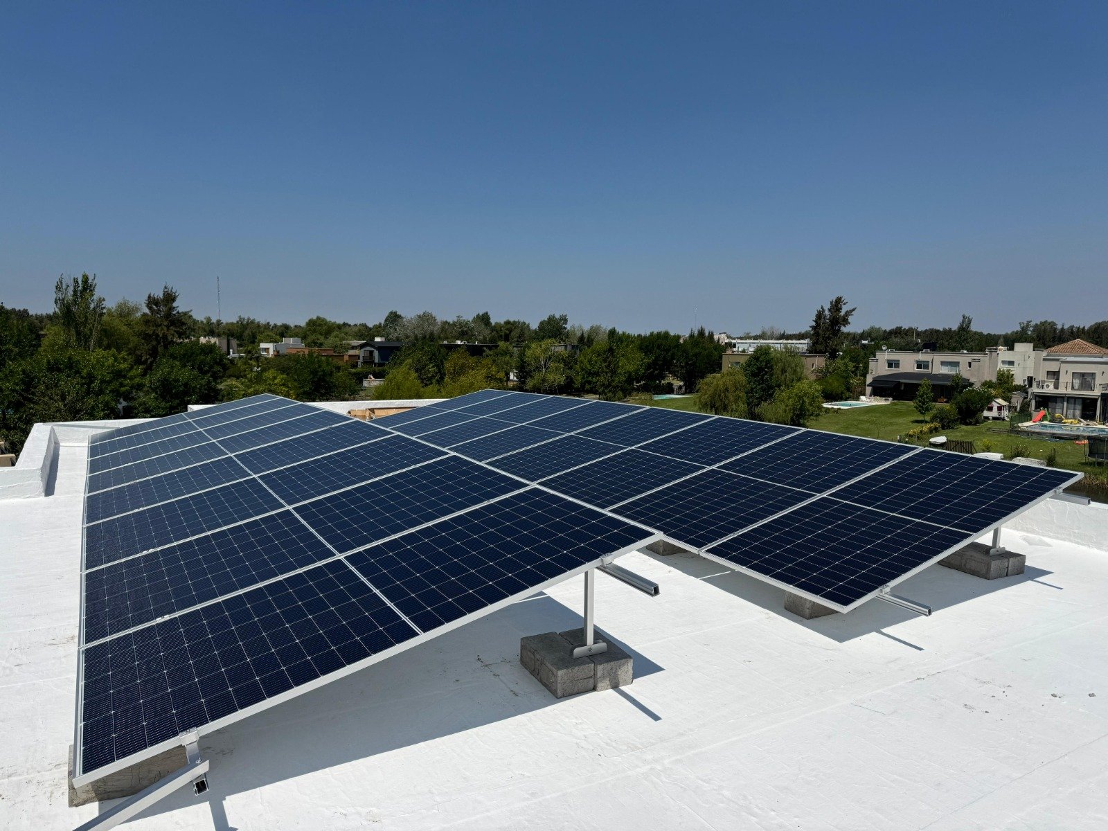 Paneles solares en Jujuy. evitá pagar hasta 90% en factura de luz con inversión que se paga sola en 4 años 006
